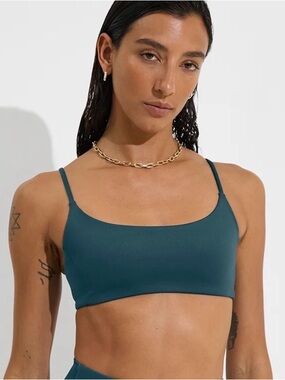 Left on Friday Pool Days Top in Deep End, Medium